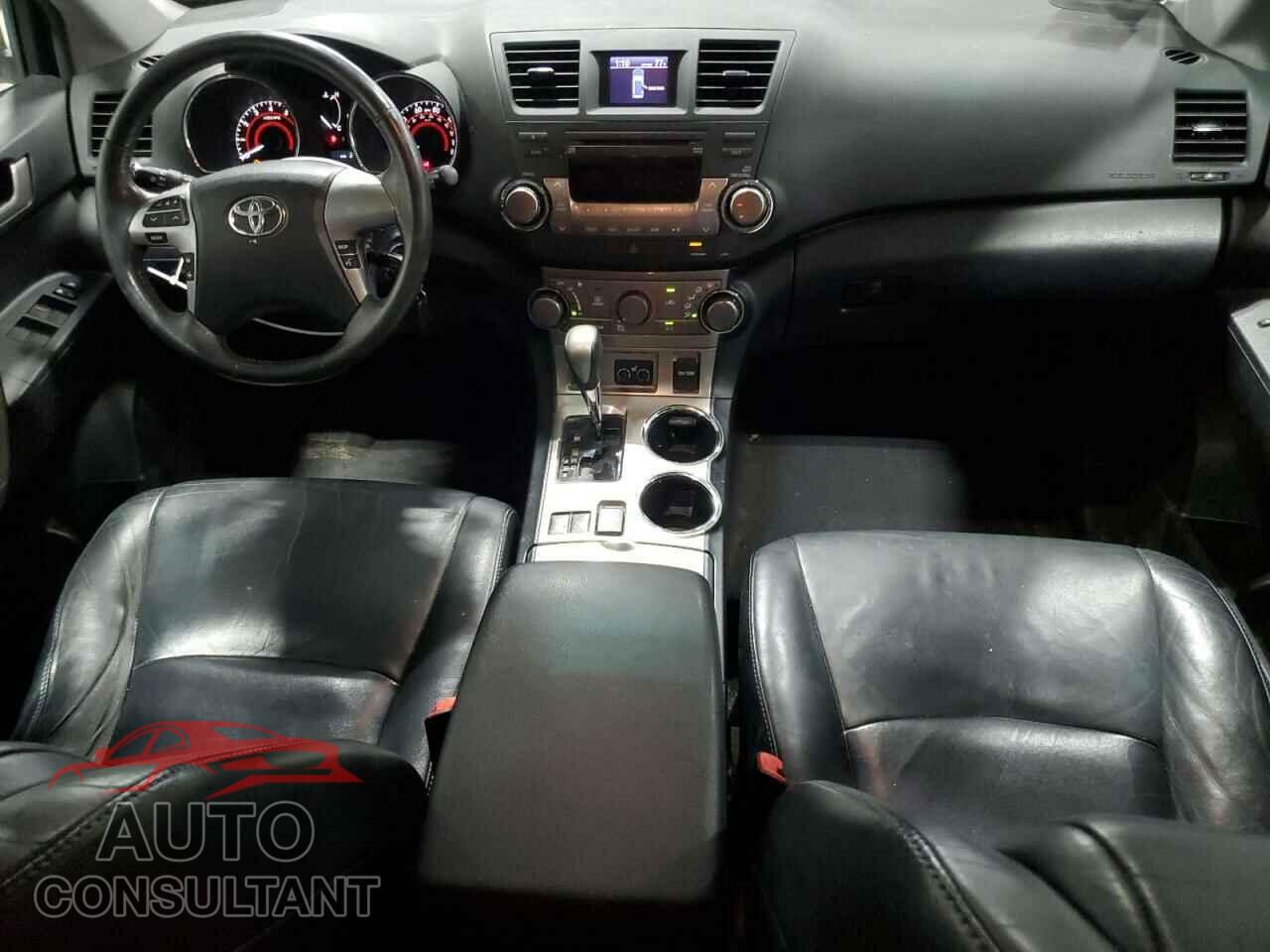 TOYOTA HIGHLANDER 2012 - 5TDBK3EH6CS172649