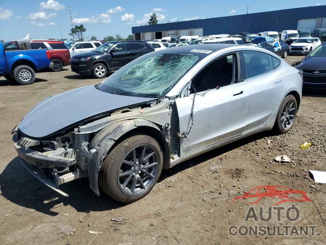 TESLA MODEL 3 2018 - 5YJ3E1EB4JF084924