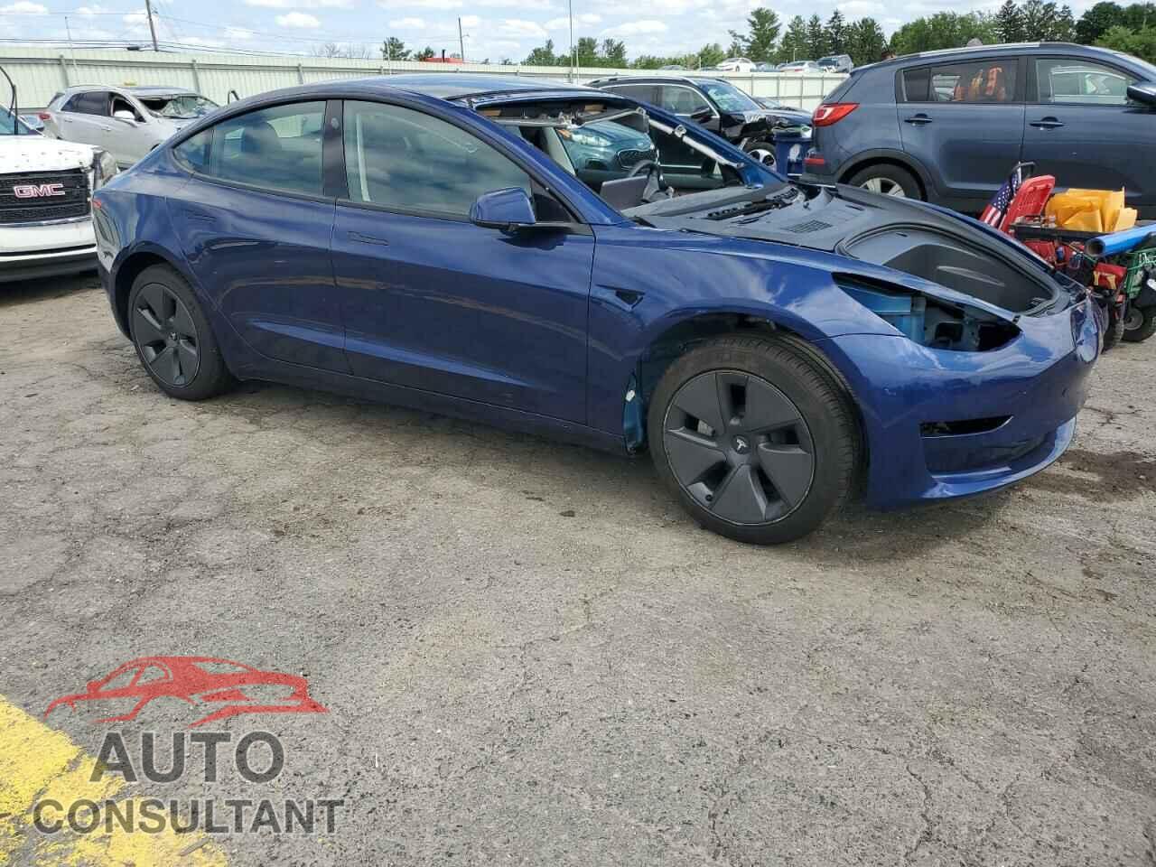 TESLA MODEL 3 2023 - 5YJ3E1EA7PF675152