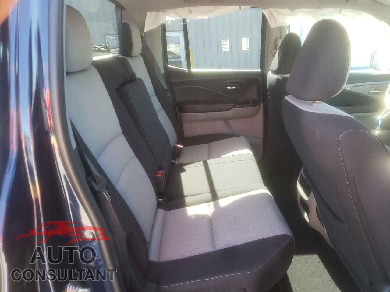 HONDA RIDGELINE 2017 - 5FPYK3F42HB028766