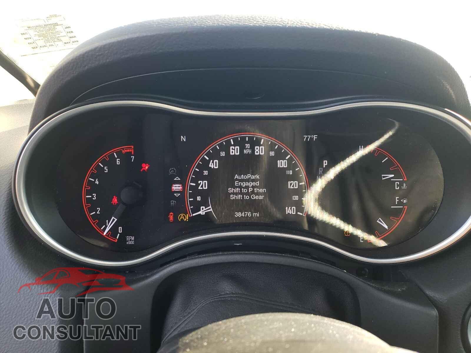 DODGE DURANGO 2019 - 1C4RDJAGXKC560736