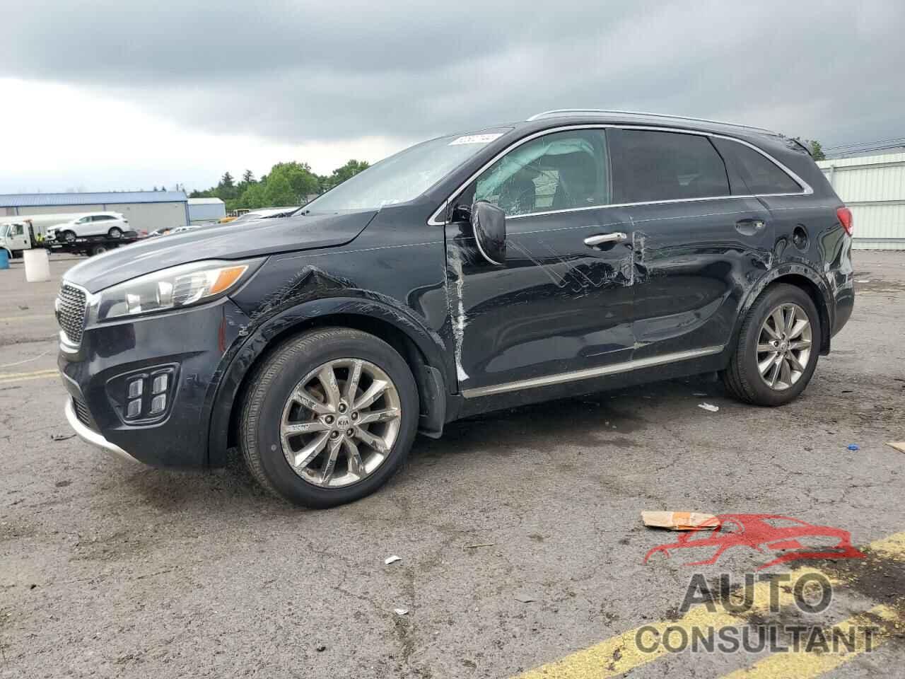 KIA SORENTO 2017 - 5XYPKDA56HG243666