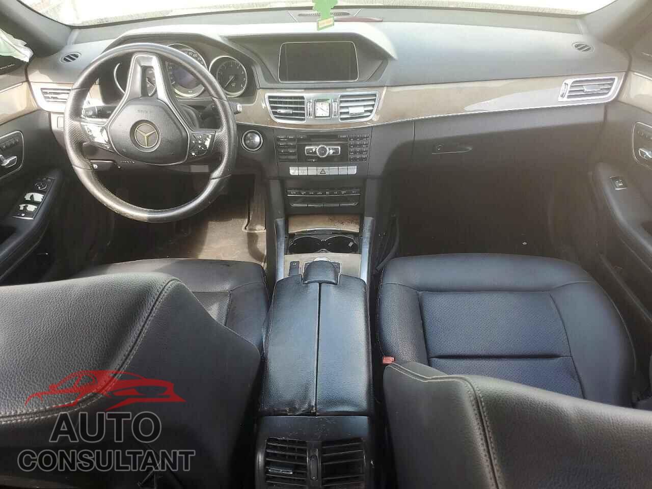 MERCEDES-BENZ E-CLASS 2015 - WDDHF5KB3FB131312