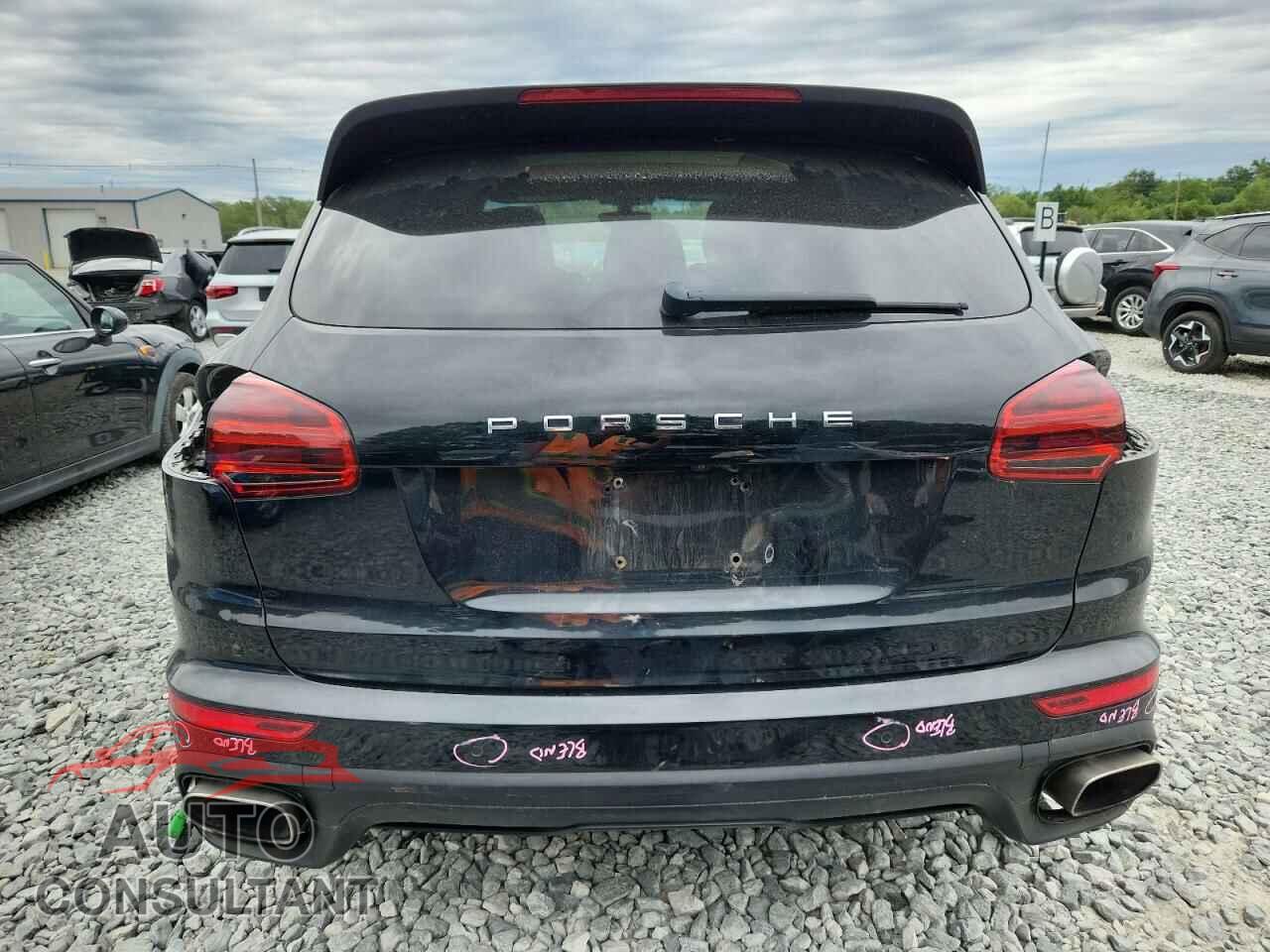 PORSCHE CAYENNE 2016 - WP1AA2A20GLA09253