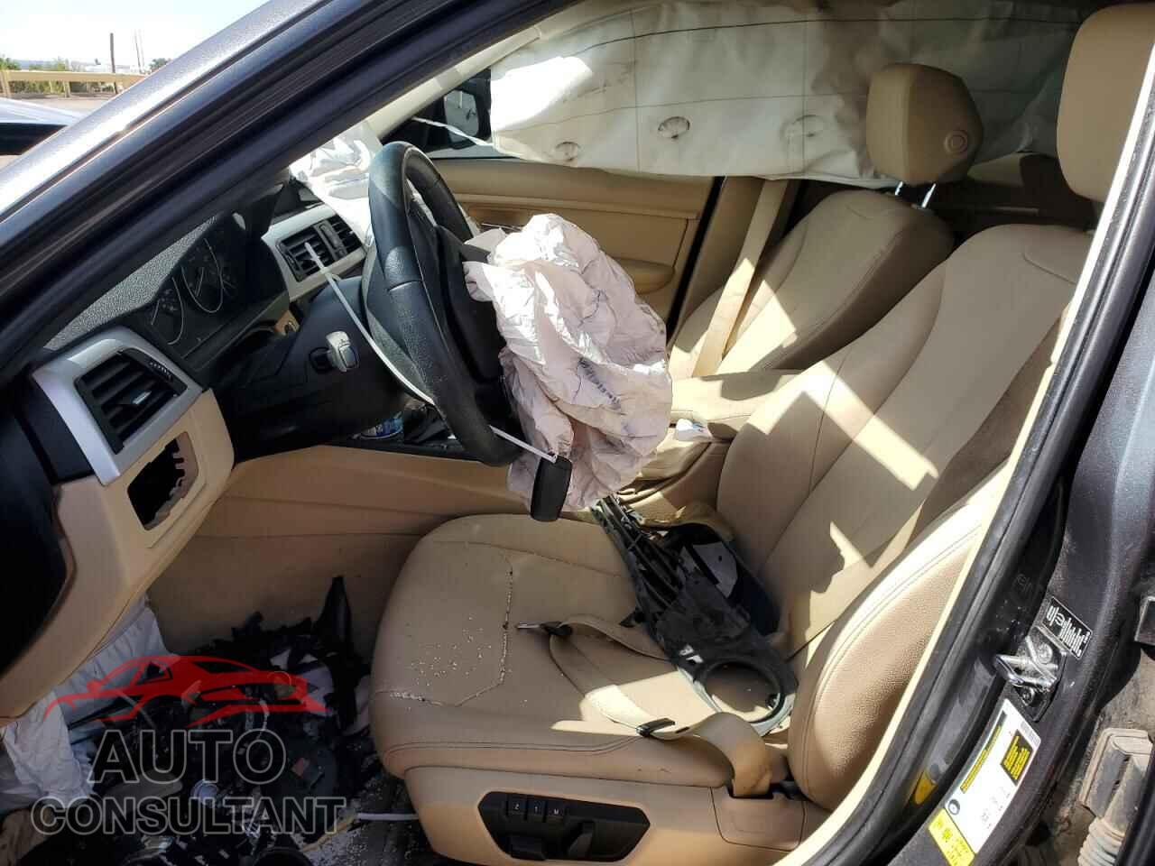 BMW 3 SERIES 2012 - WBA3A5C50CF342500