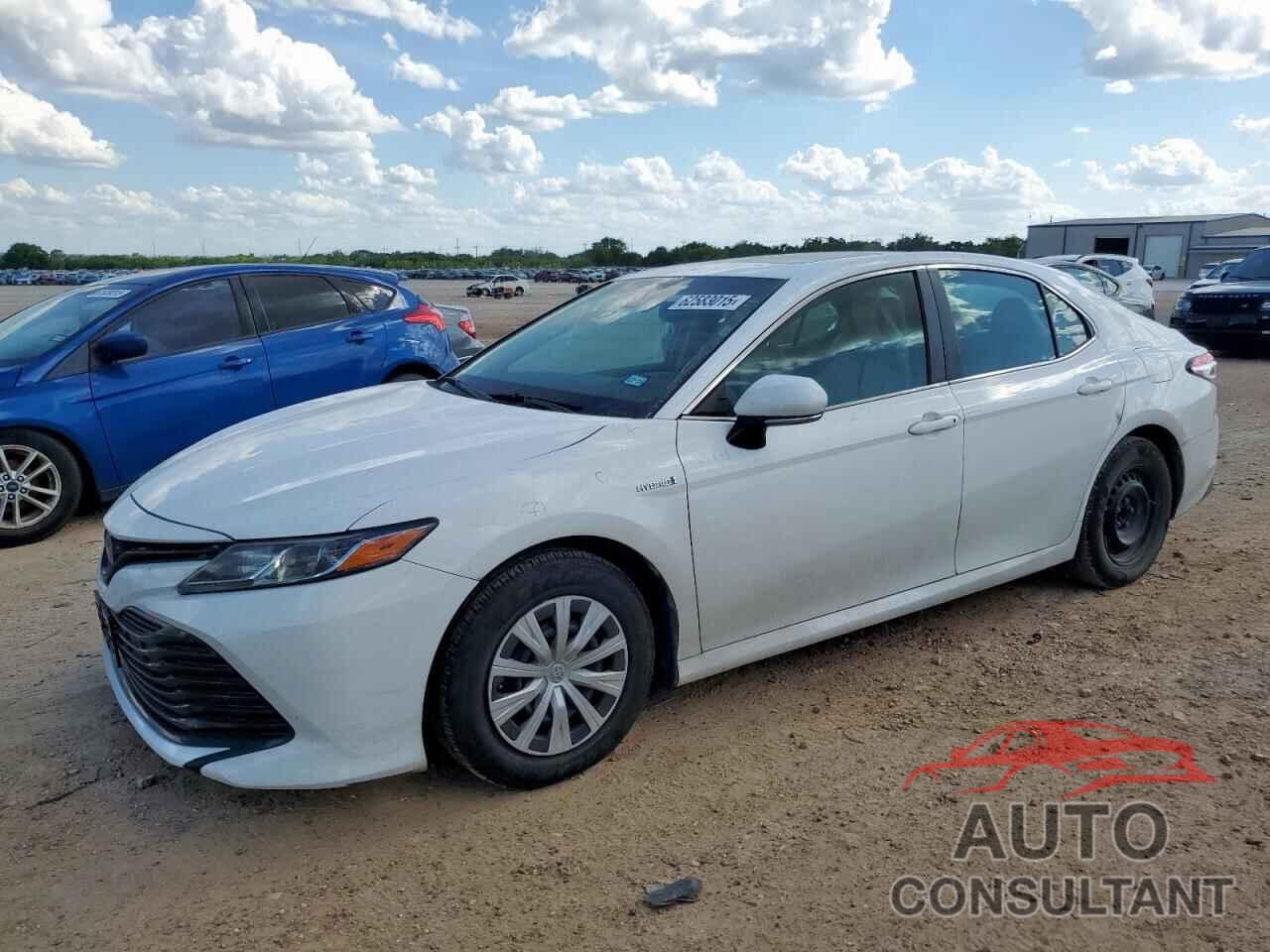 TOYOTA CAMRY 2018 - 4T1B31HK8JU505821