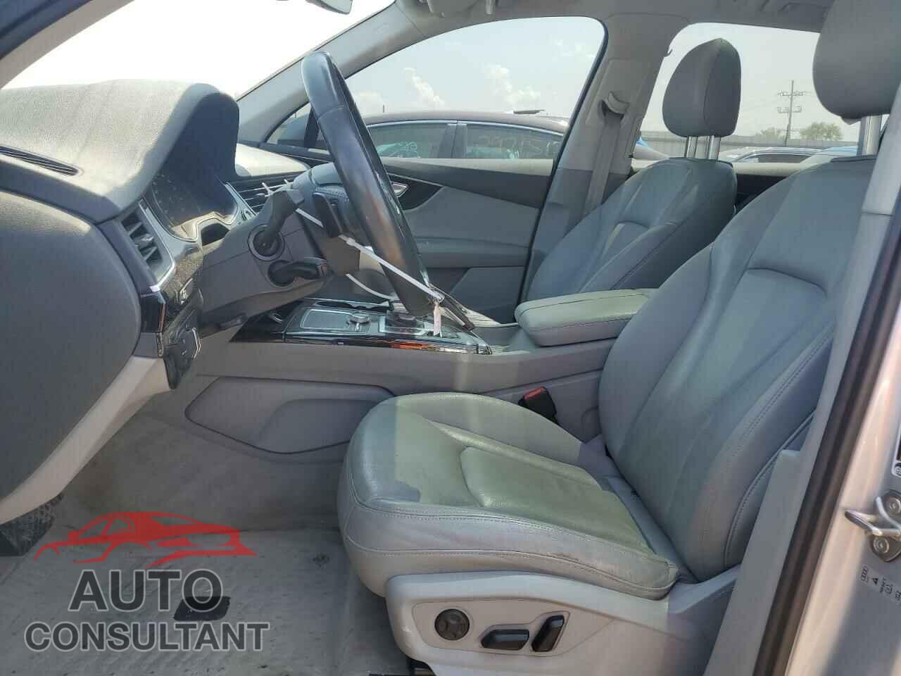 AUDI Q7 2017 - WA1AAAF73HD006028