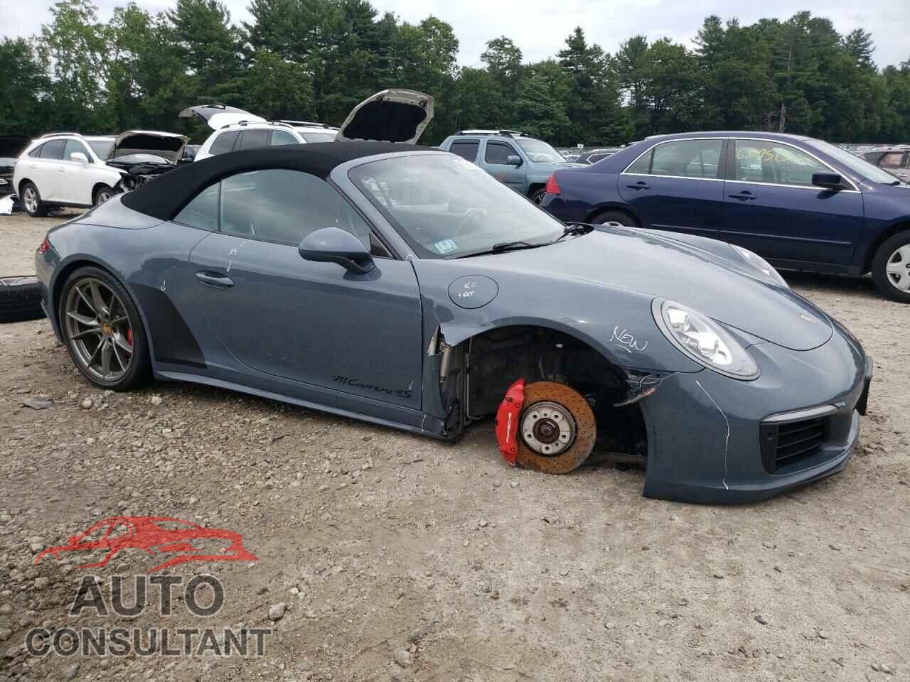 PORSCHE 911 2018 - WP0CB2A94JS147332