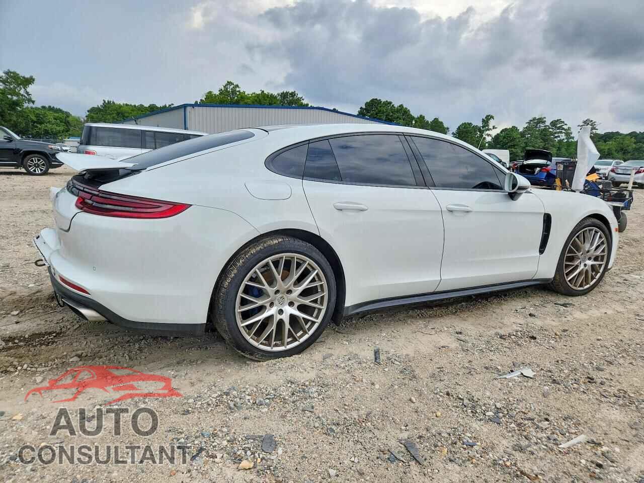 PORSCHE PANAMERA 2018 - WP0AA2A73JL116687