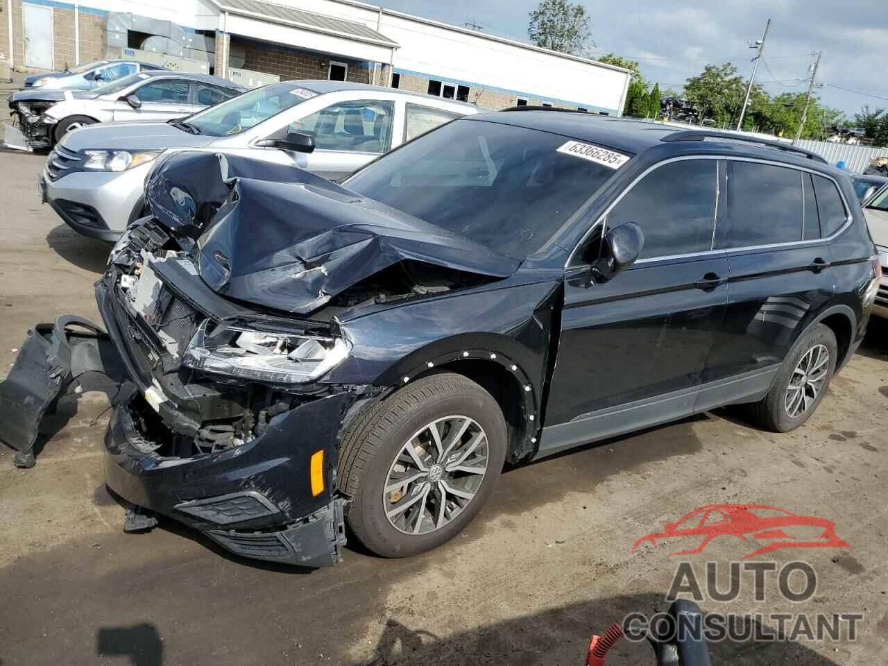 VOLKSWAGEN TIGUAN 2019 - 3VV2B7AX3KM186142
