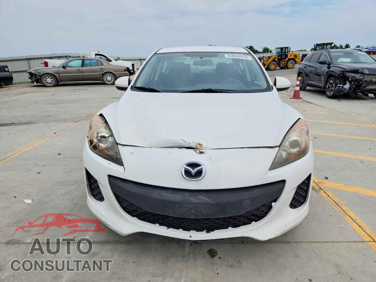 MAZDA 3 2013 - JM1BL1TF4D1817400