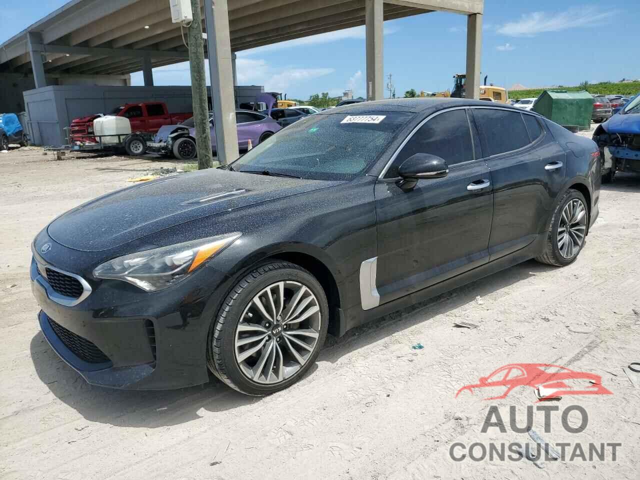 KIA STINGER 2018 - KNAE25LA8J6037035