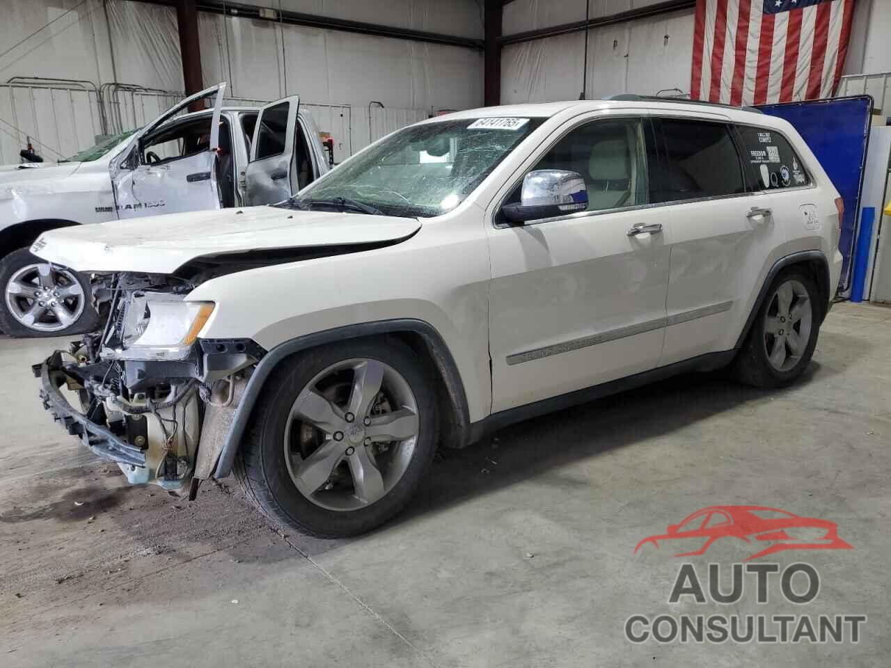 JEEP GRAND CHER 2011 - 1J4RR6GT5BC608768