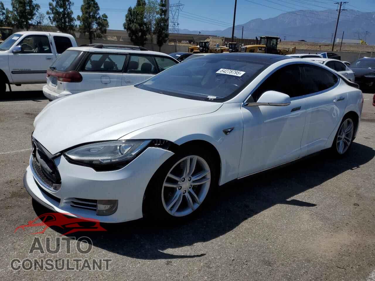 TESLA MODEL S 2013 - 5YJSA1CN3DFP05871
