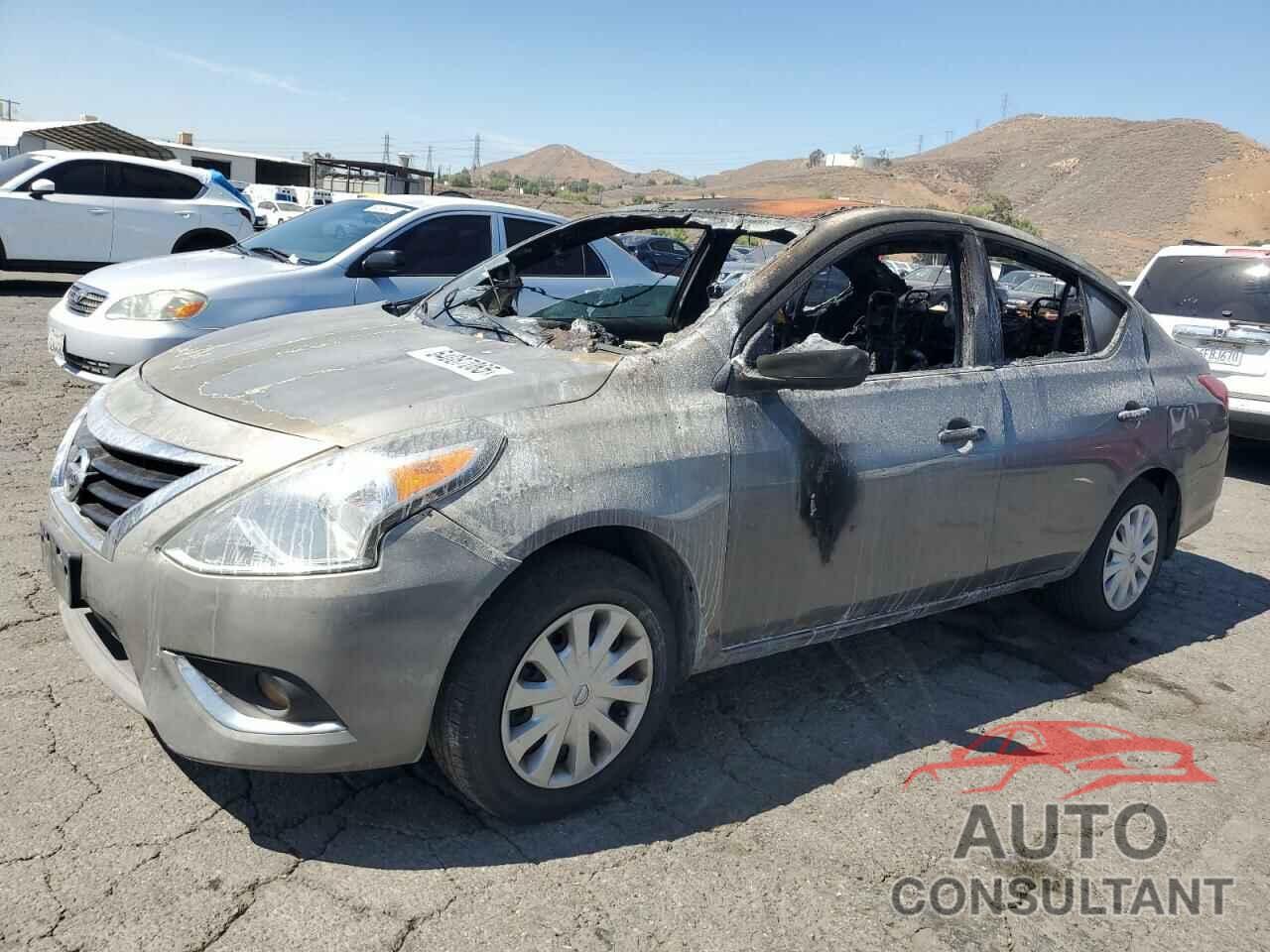 NISSAN VERSA 2018 - 3N1CN7AP9JL805716