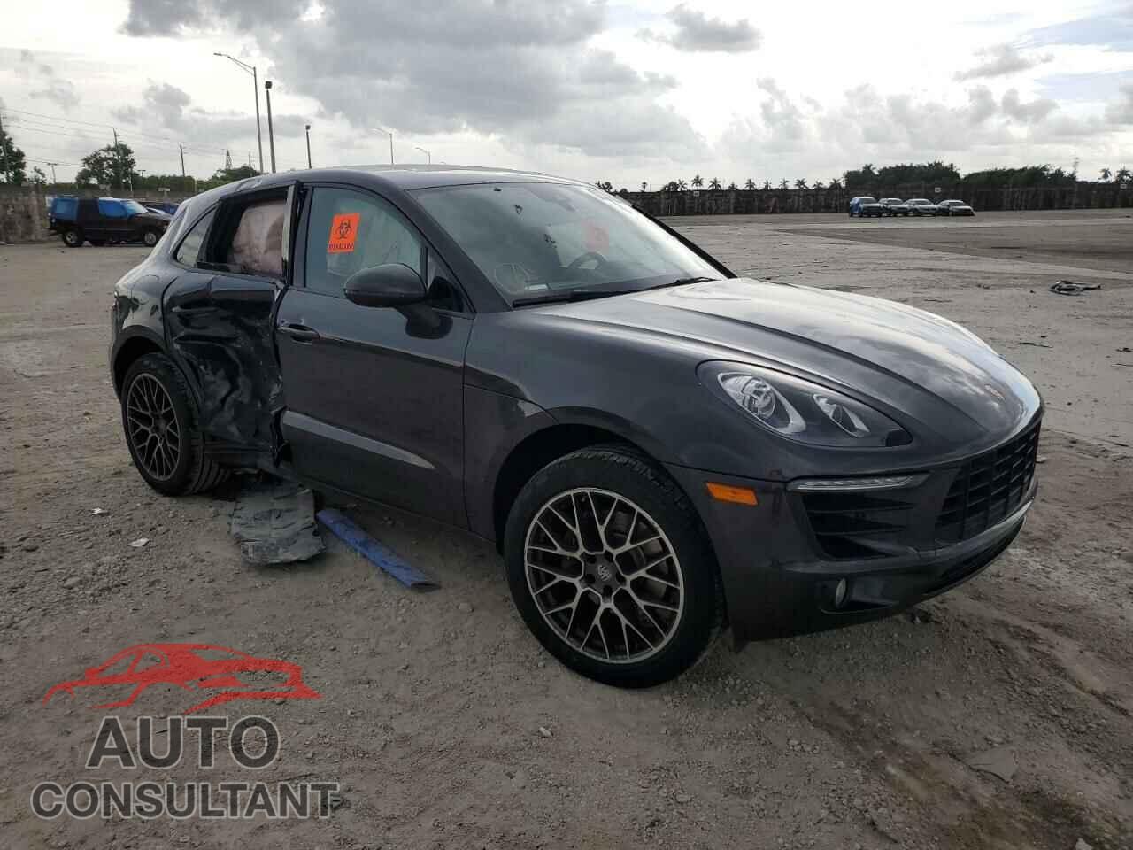 PORSCHE MACAN 2018 - WP1AA2A59JLB11300