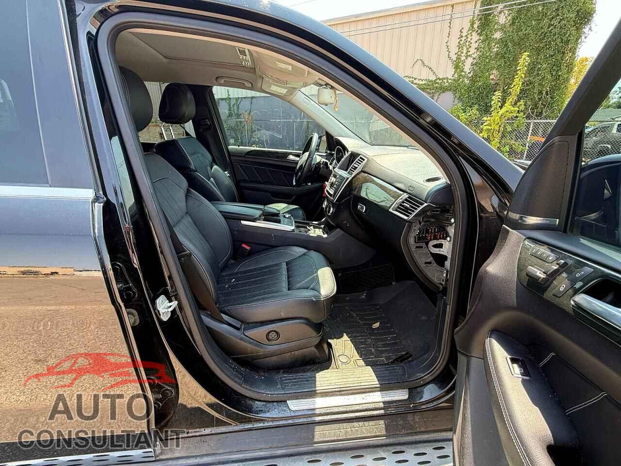 MERCEDES-BENZ GL-CLASS 2016 - 4JGDF2EE2GA710727