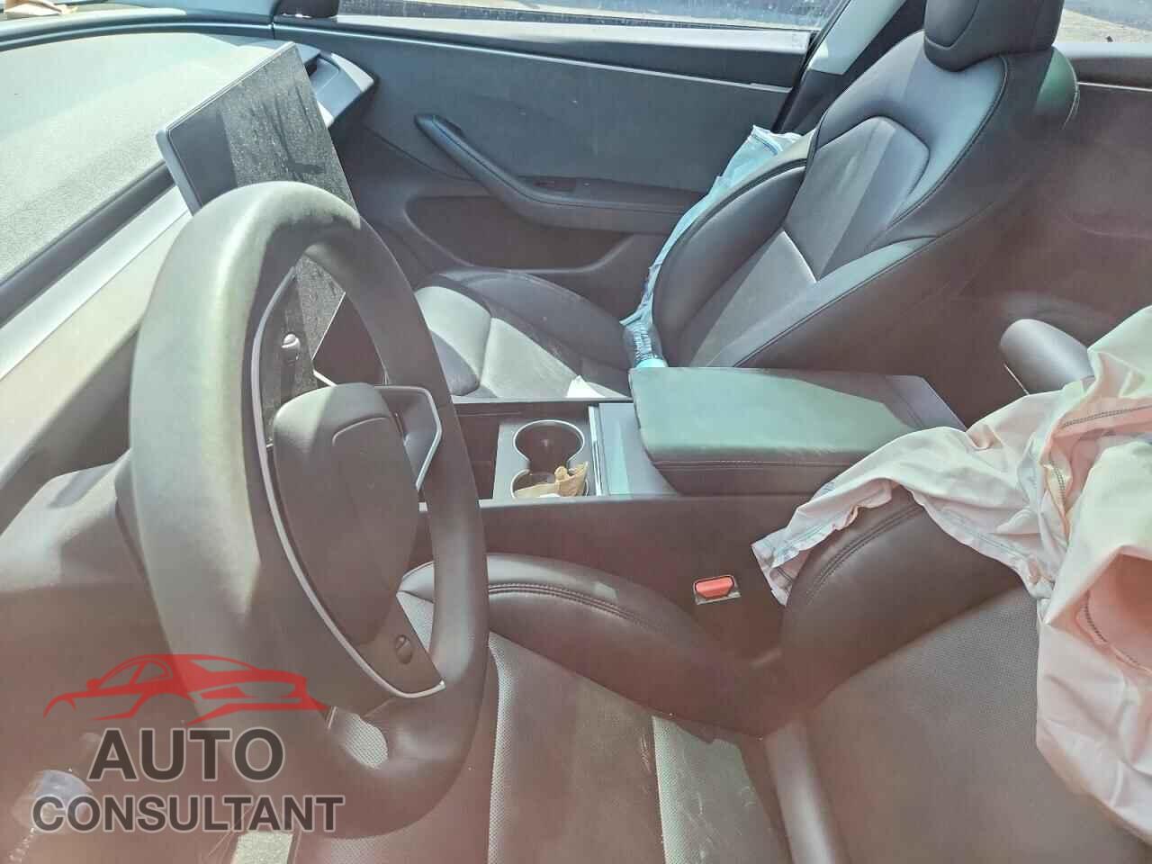 TESLA MODEL 3 2025 - 5YJ3E1EA0SF980419