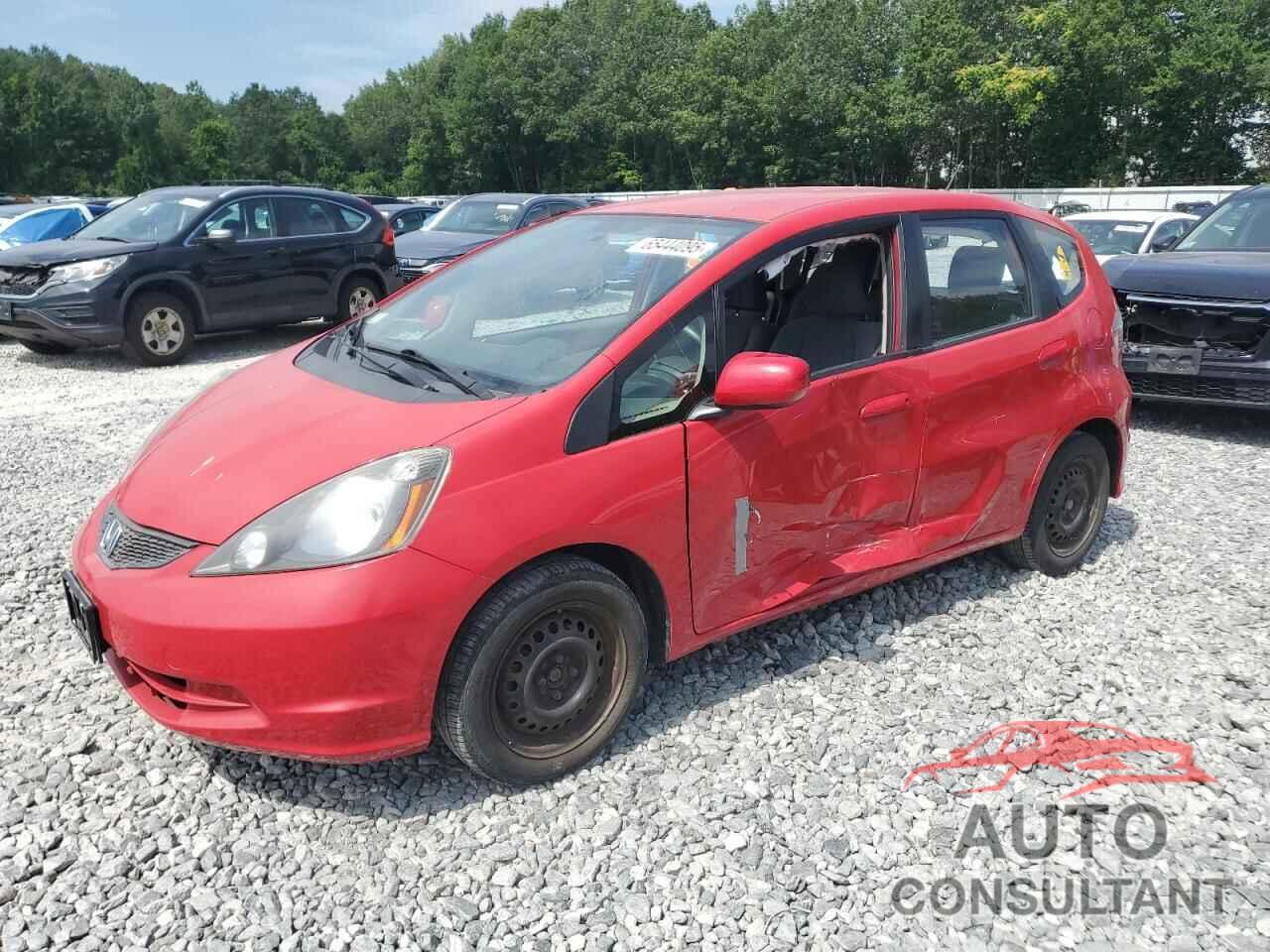 HONDA FIT 2013 - JHMGE8G38DC002208