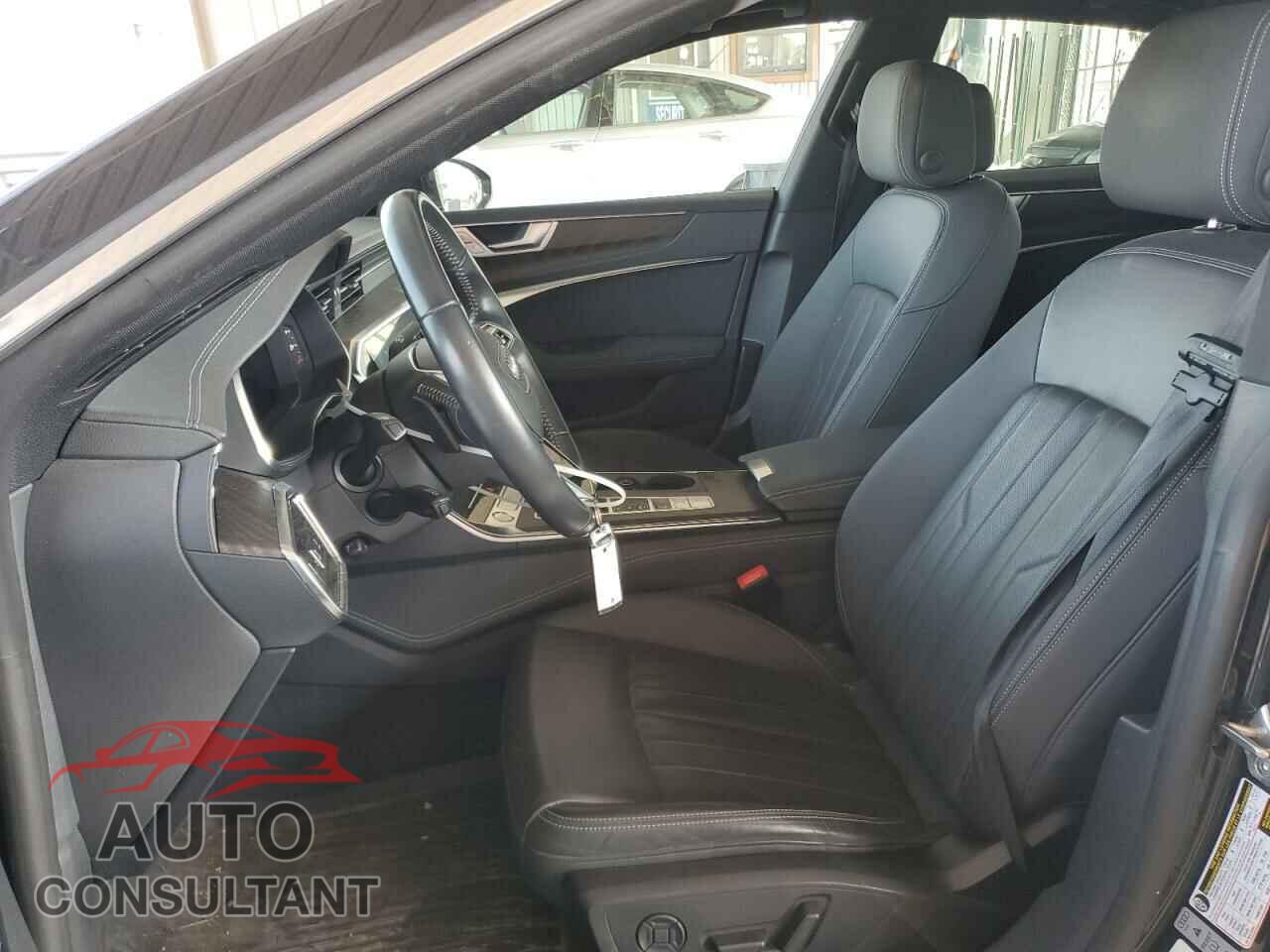 AUDI A7 2019 - WAUV2AF2XKN068159