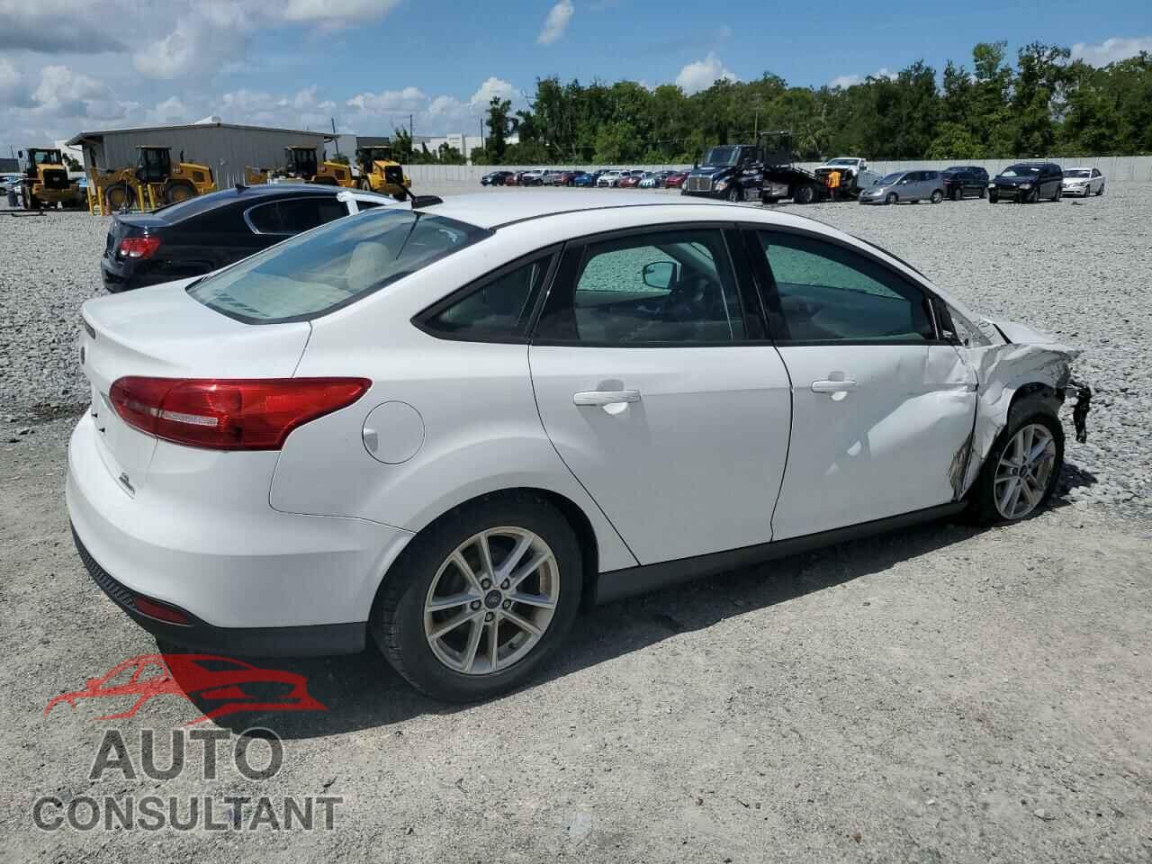 FORD FOCUS 2016 - 1FADP3F22GL304677
