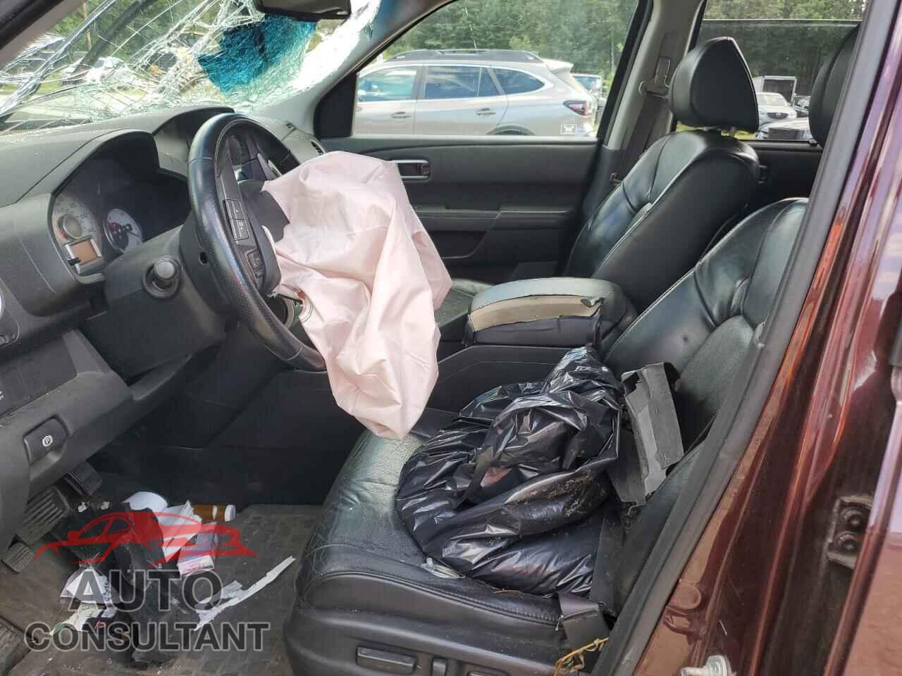 HONDA PILOT 2011 - 5FNYF4H92BB066730
