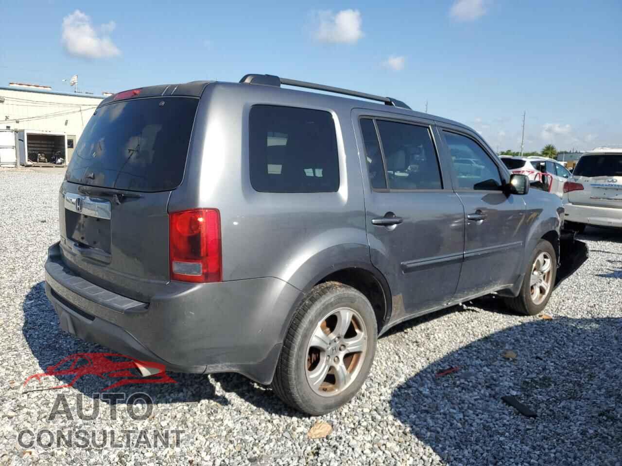 HONDA PILOT 2013 - 5FNYF3H76DB021379