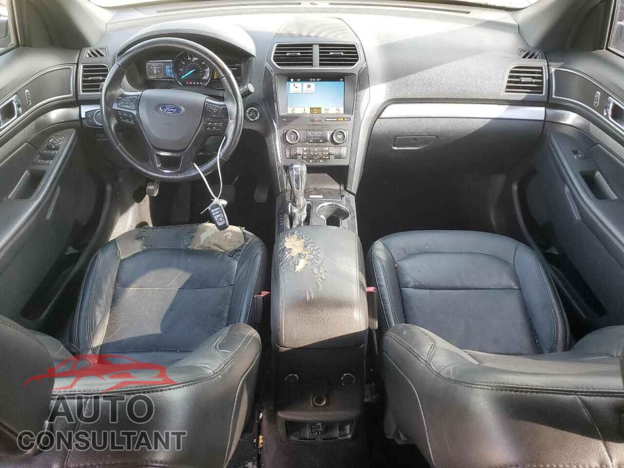 FORD EXPLORER 2018 - 1FM5K7D87JGB52015