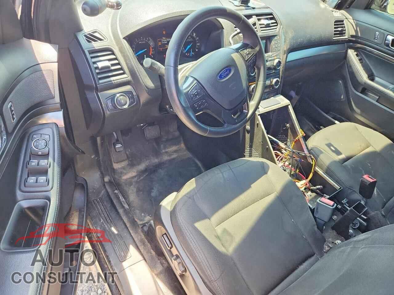 FORD EXPLORER 2018 - 1FM5K8AR2JGB12718