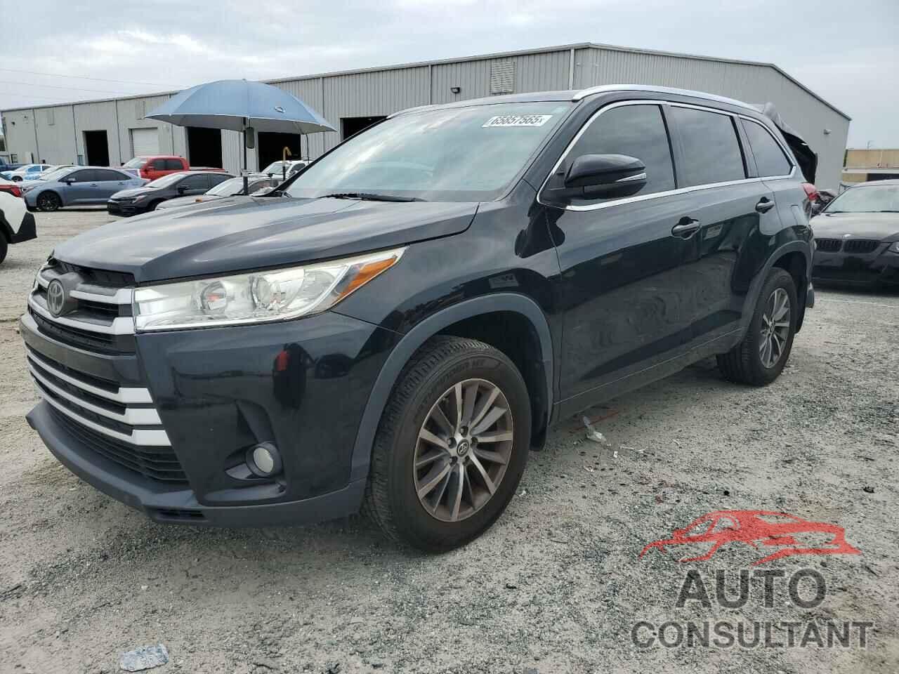 TOYOTA HIGHLANDER 2017 - 5TDJZRFH9HS510271