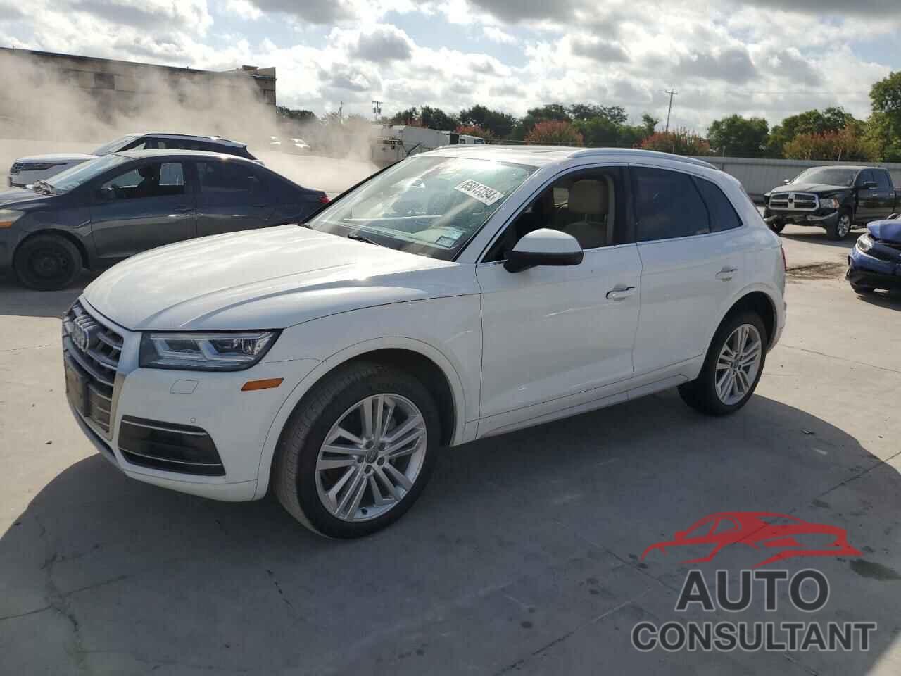 AUDI Q5 2018 - WA1BNAFY1J2059782