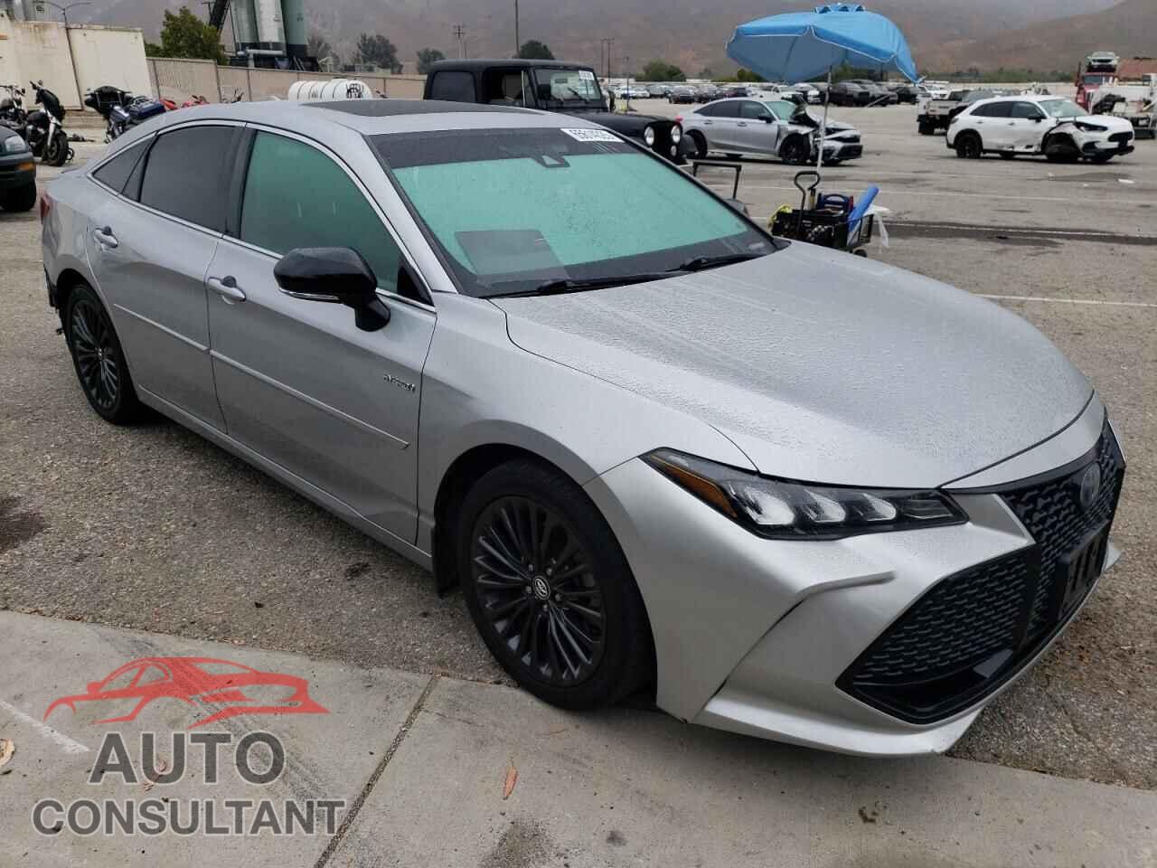 TOYOTA AVALON 2020 - 4T1E21FB7LU013982