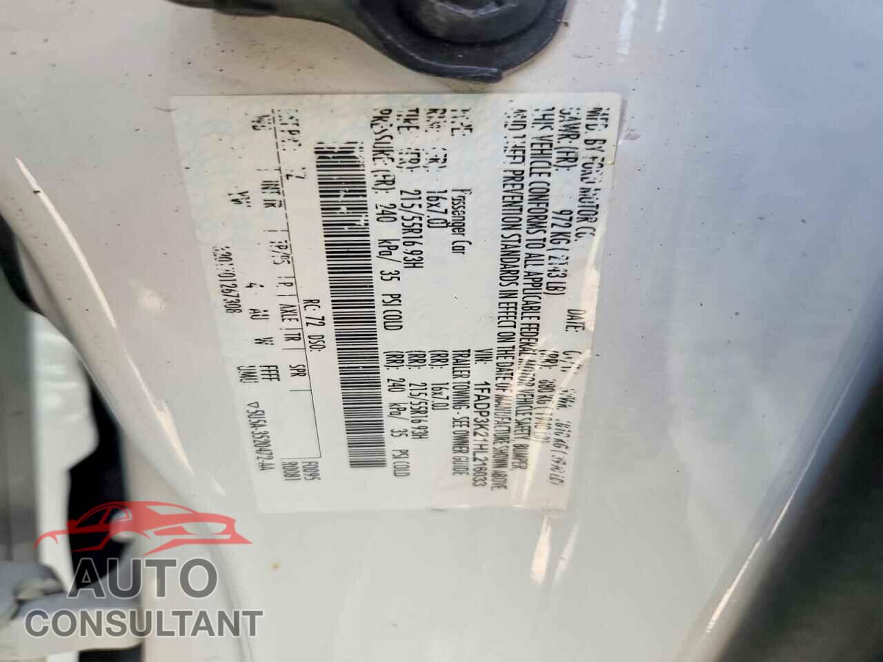 FORD FOCUS 2017 - 1FADP3K21HL216033