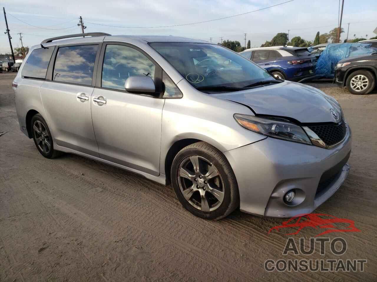 TOYOTA SIENNA 2017 - 5TDXZ3DC5HS899201