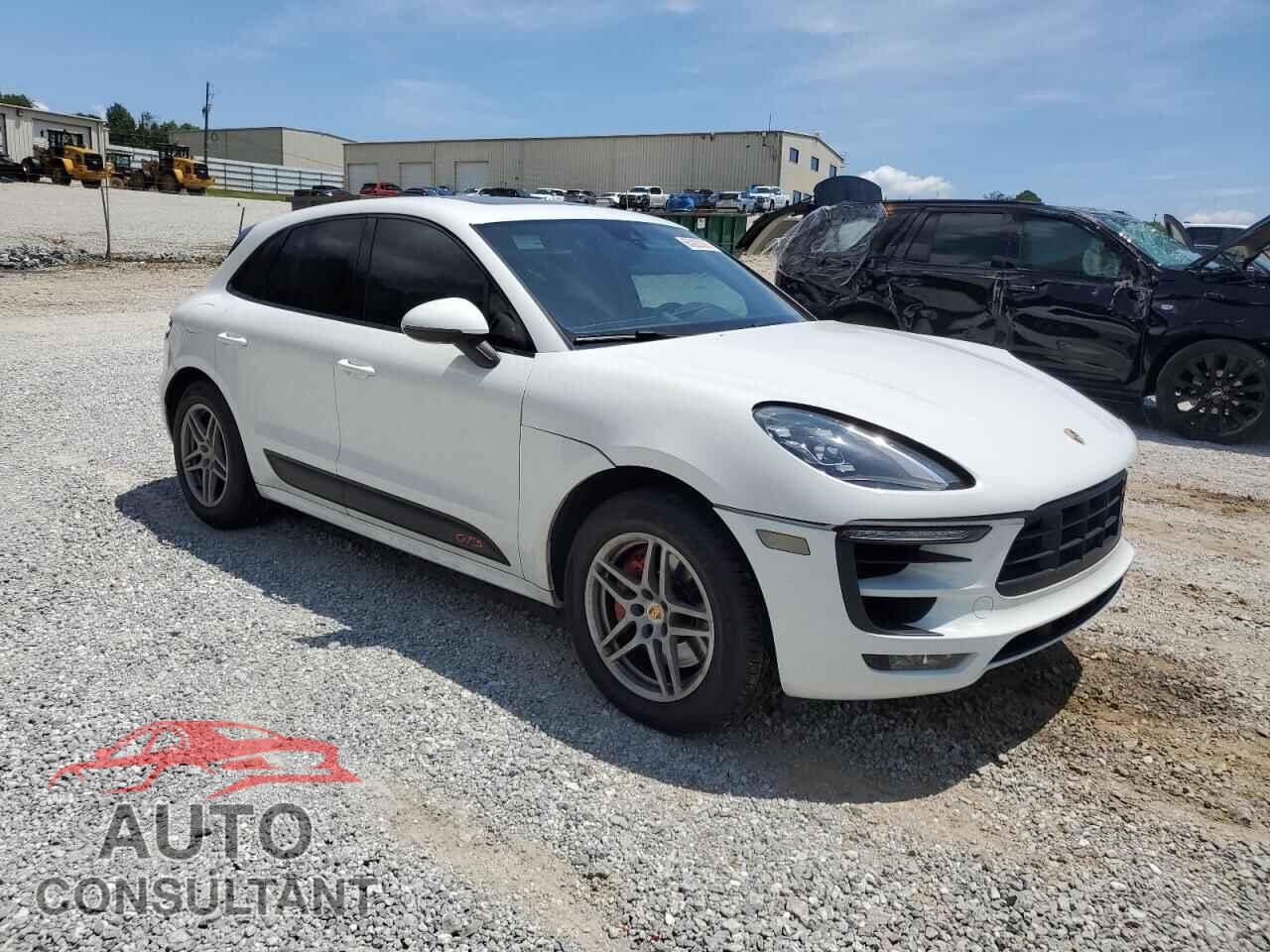 PORSCHE MACAN 2018 - WP1AG2A59JLB60057