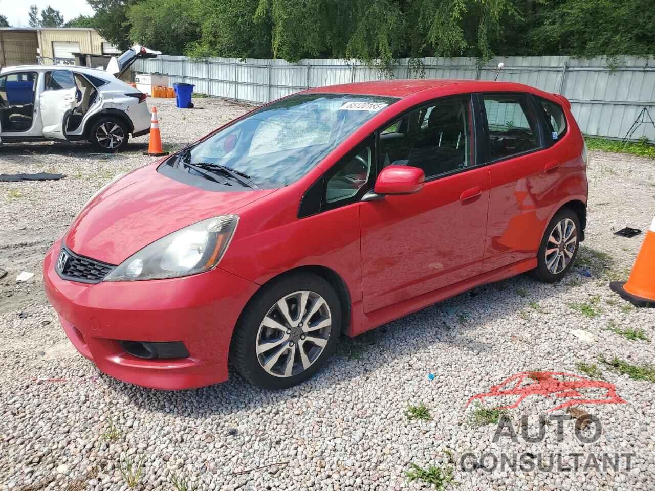 HONDA FIT 2013 - JHMGE8H58DC069391