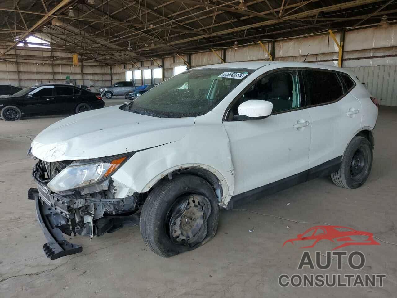 NISSAN ROGUE 2018 - JN1BJ1CP5JW107227