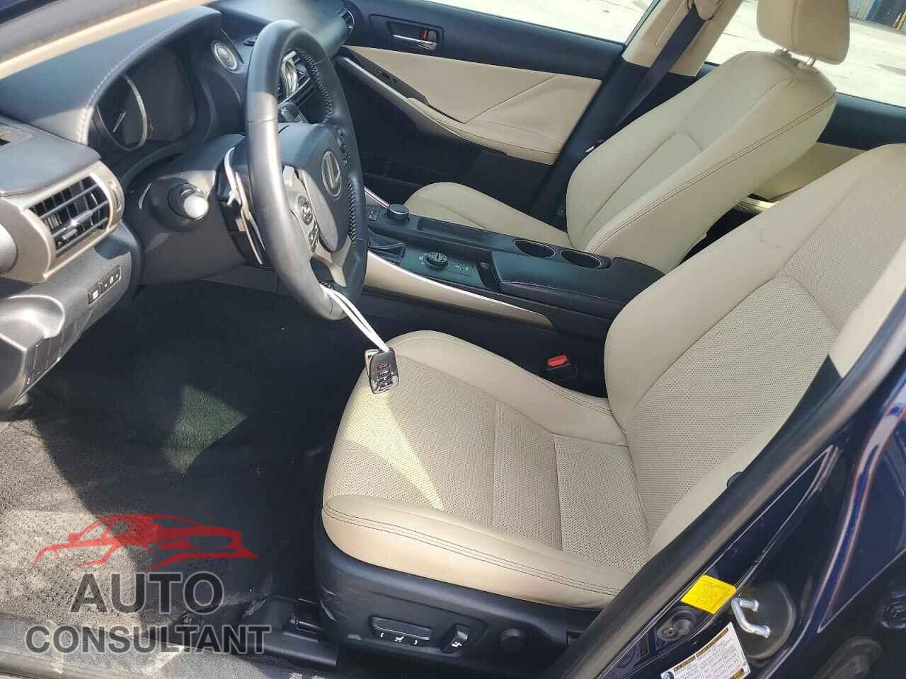 LEXUS IS 2015 - JTHCF1D2XF5019548