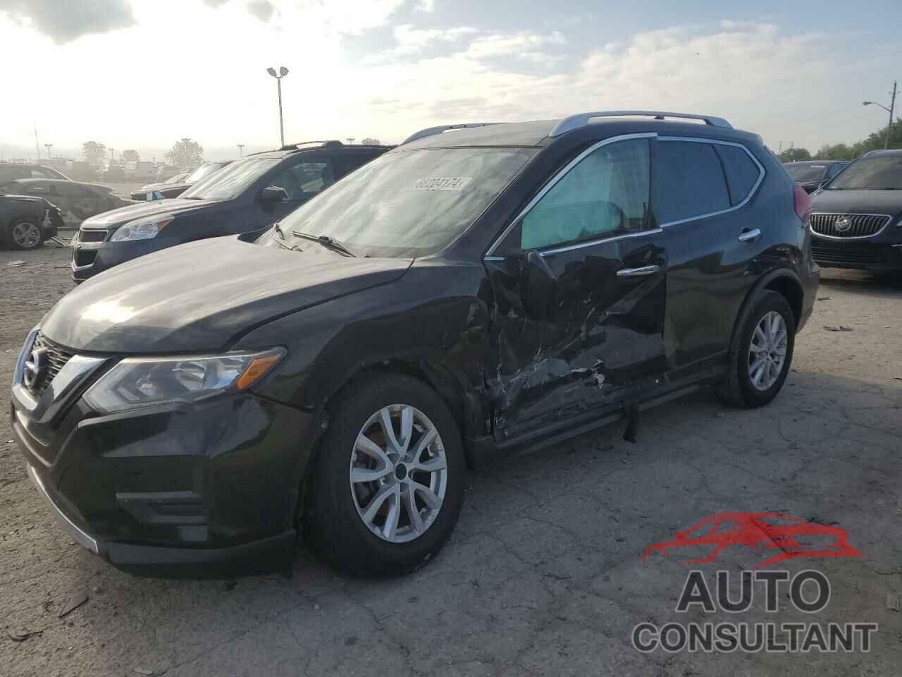 NISSAN ROGUE 2017 - KNMAT2MV0HP552386