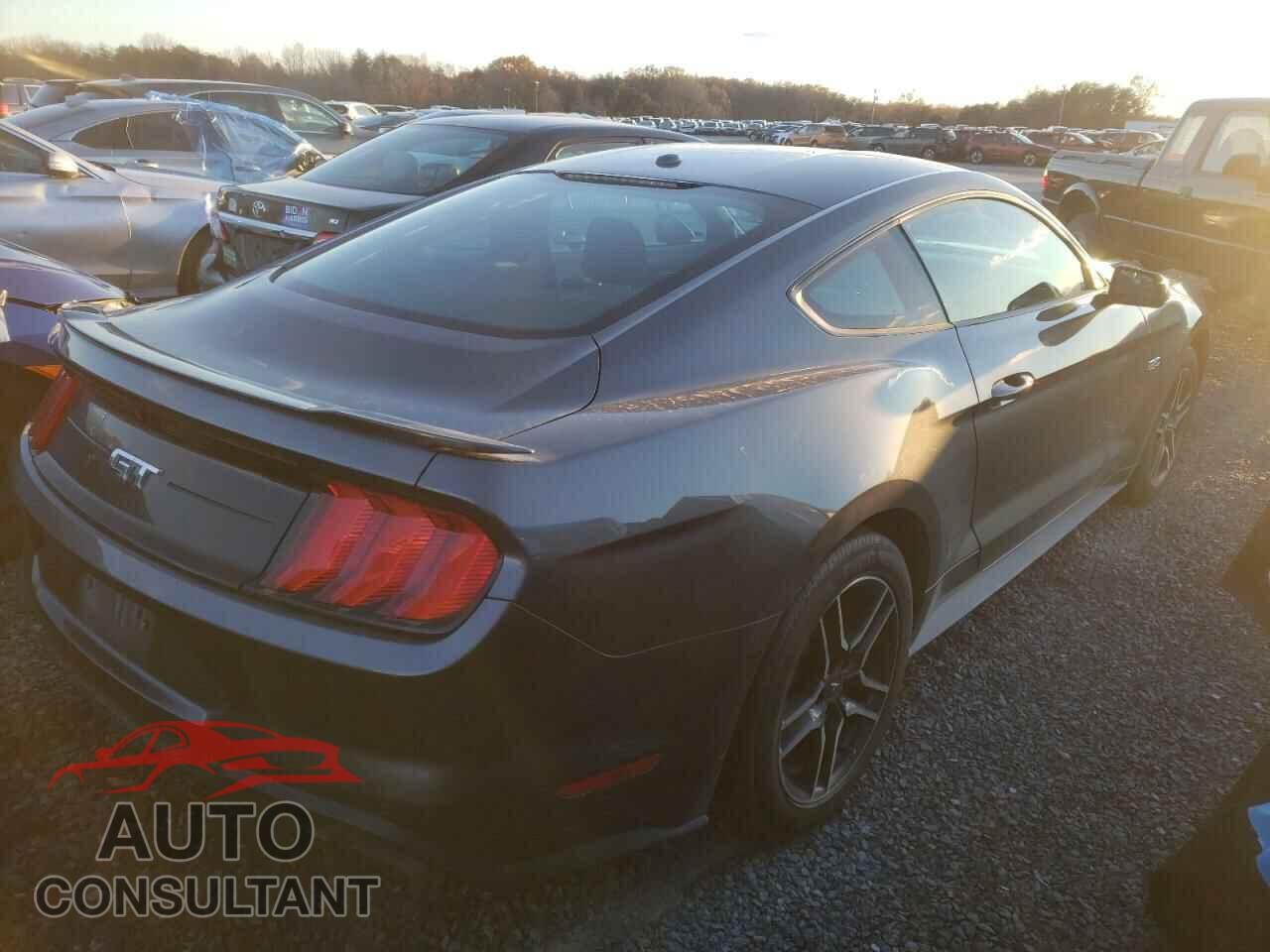 FORD MUSTANG 2018 - 1FA6P8CF2J5116850