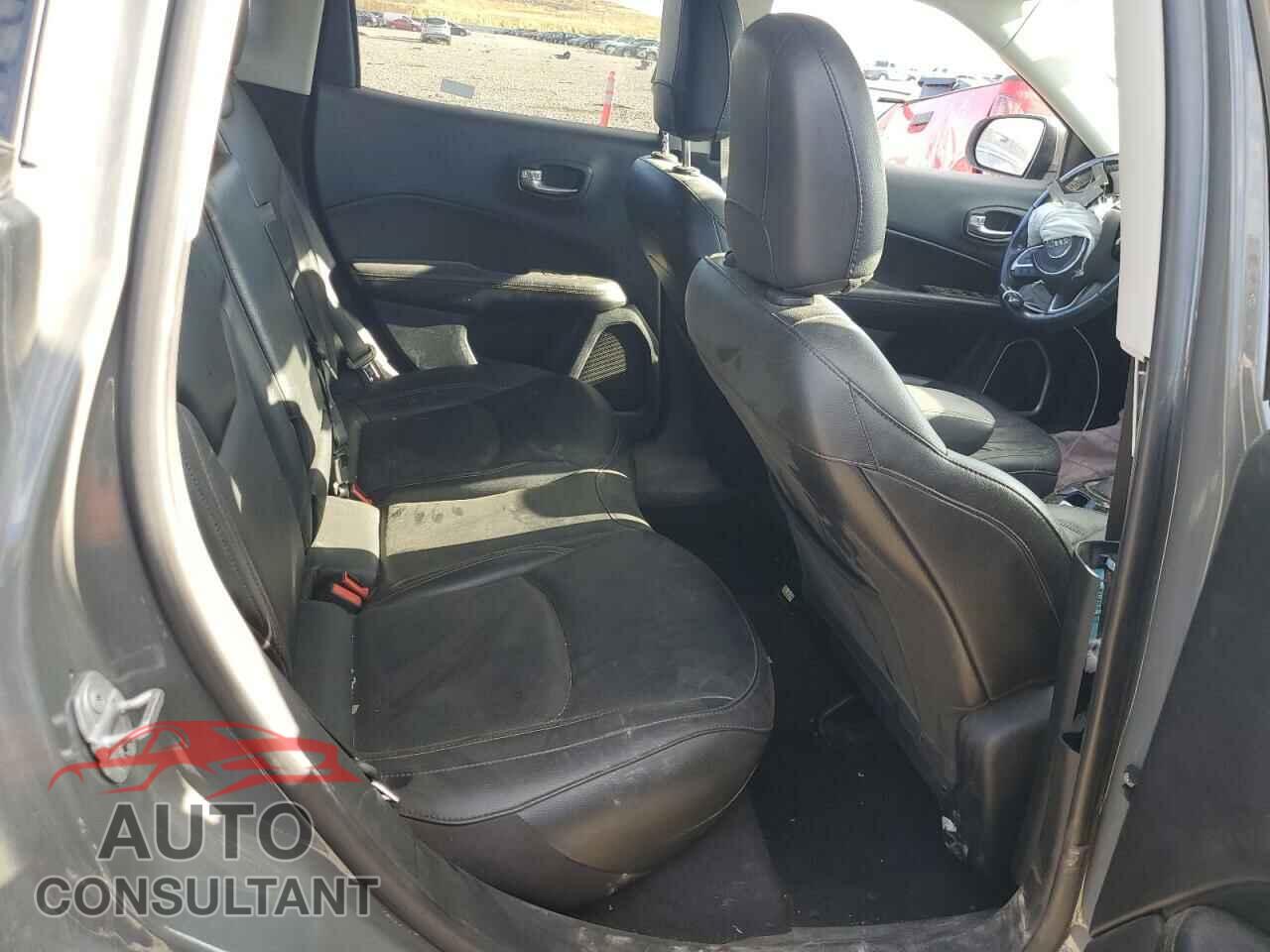 JEEP COMPASS 2021 - 3C4NJDCB8MT596331