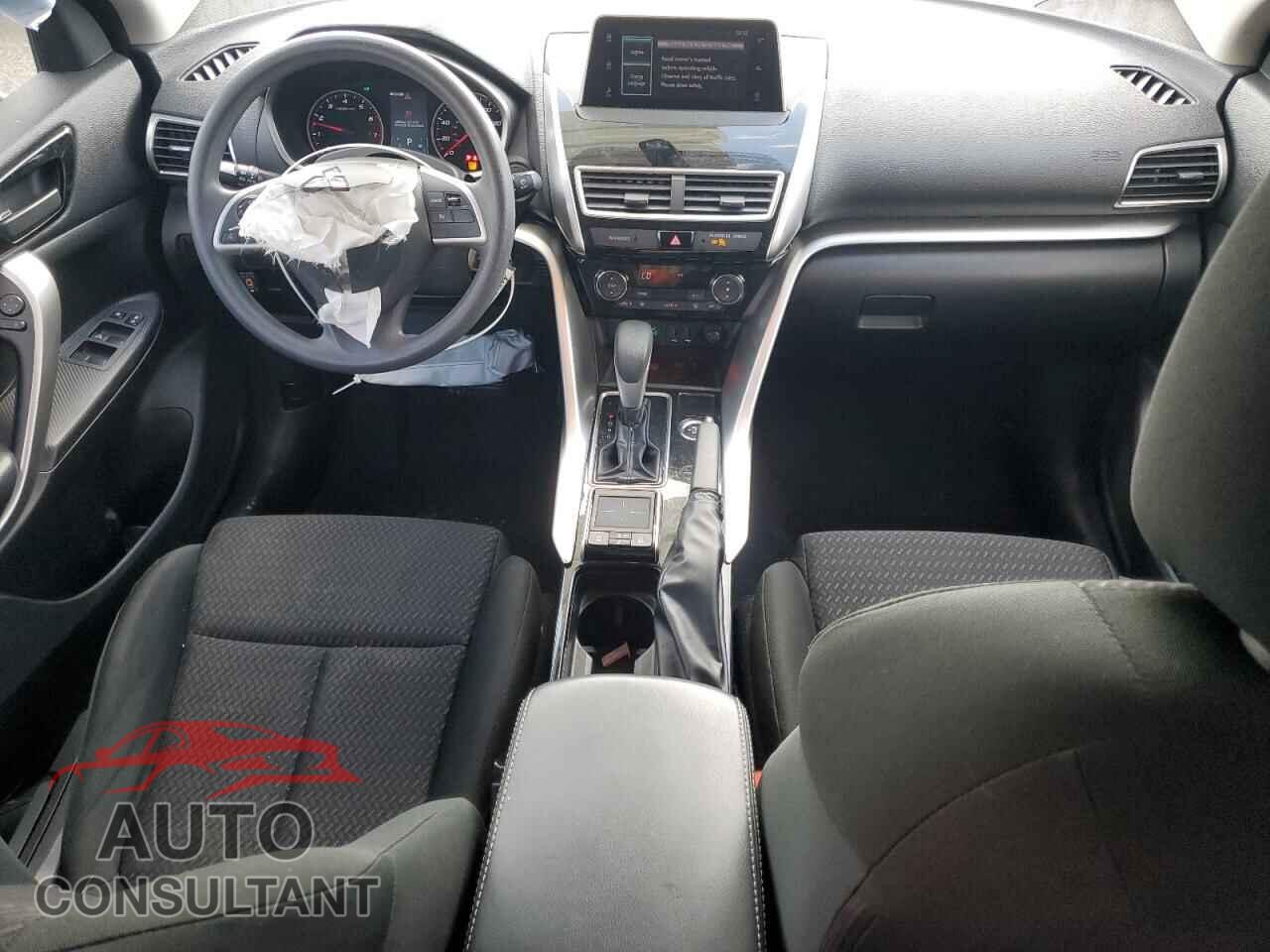 MITSUBISHI ECLIPSE 2018 - JA4AT4AA3JZ068438