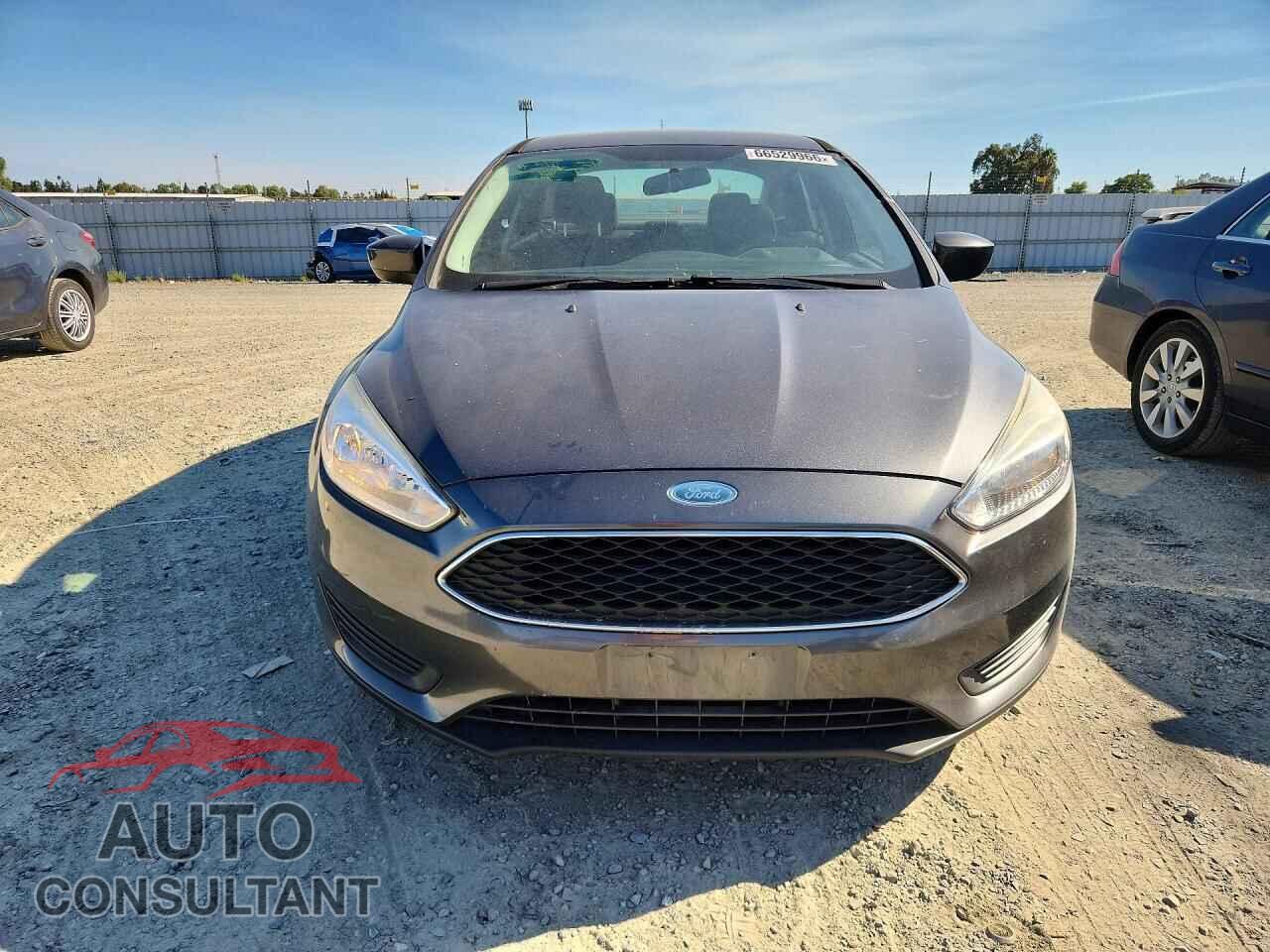 FORD FOCUS 2018 - 1FADP3F2XJL261097