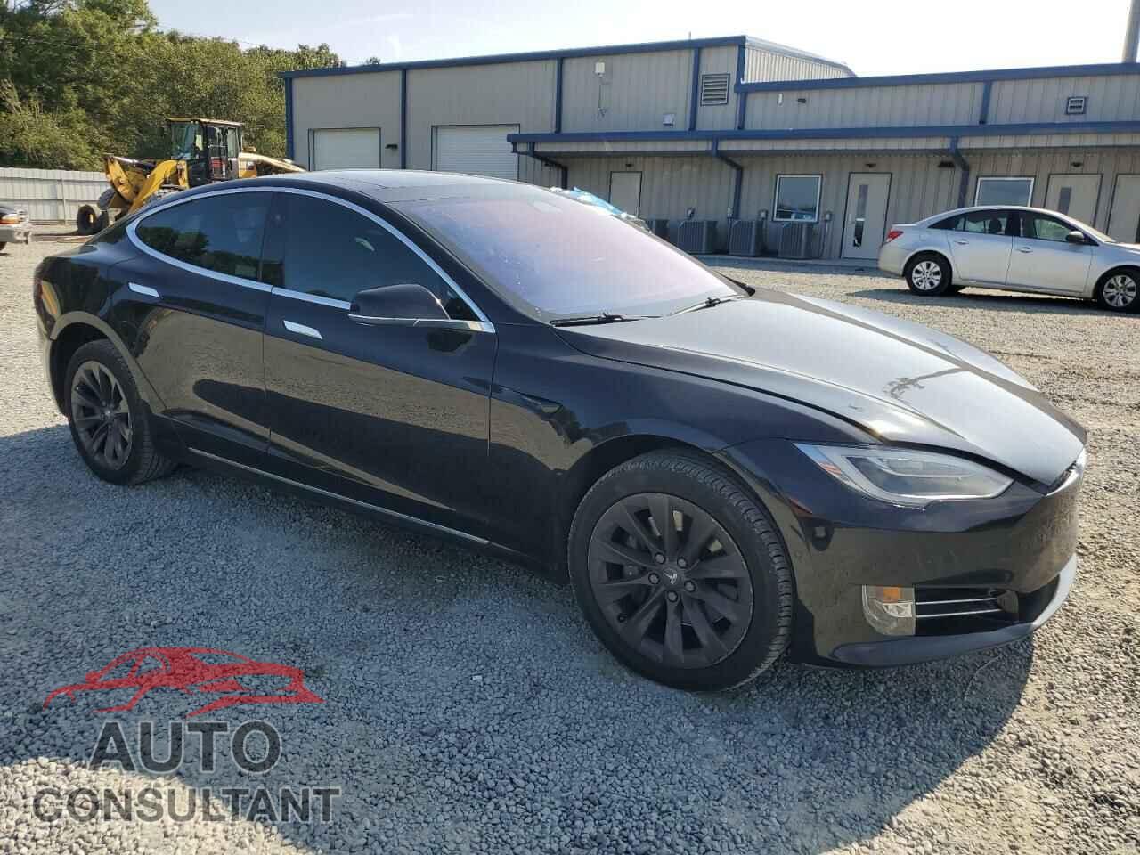 TESLA MODEL S 2018 - 5YJSA1E28JF259652