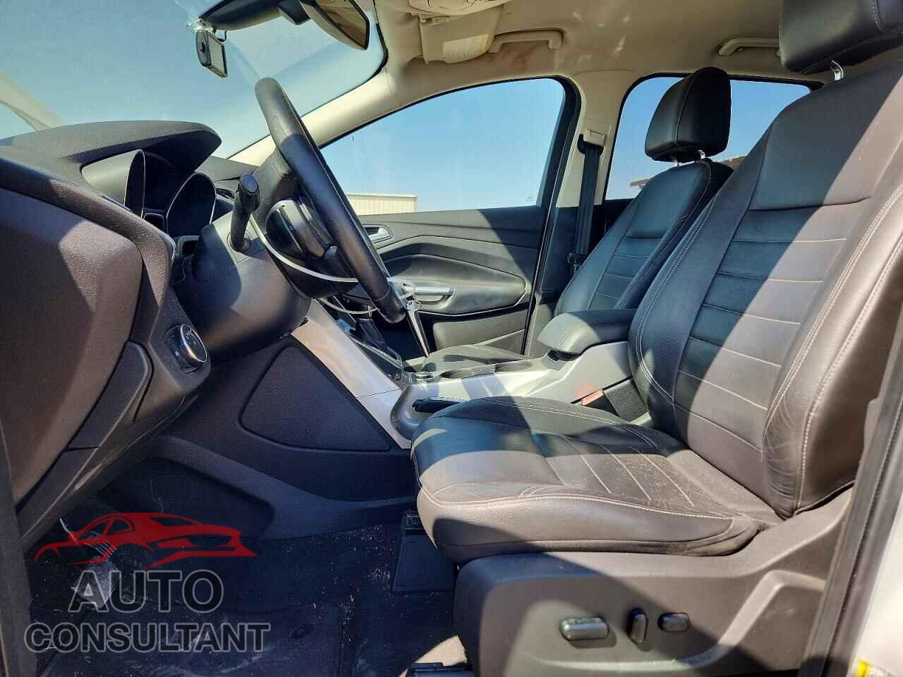 FORD ESCAPE 2013 - 1FMCU0HX8DUA32465