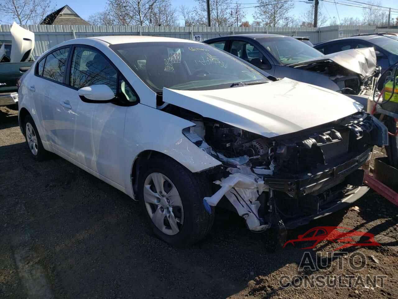 KIA FORTE 2018 - 3KPFK4A74JE196069