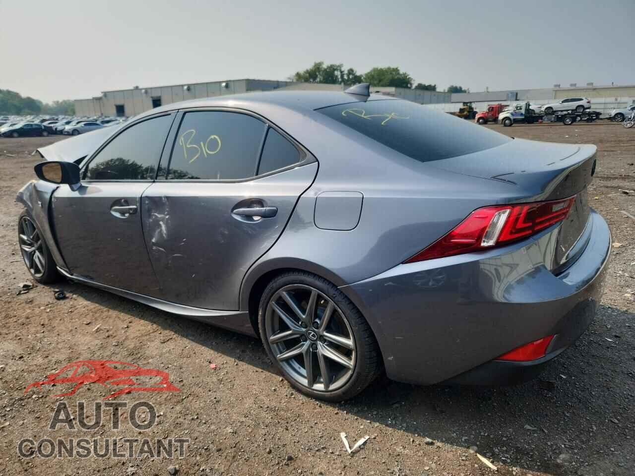 LEXUS IS 2014 - JTHCE1D26E5001128
