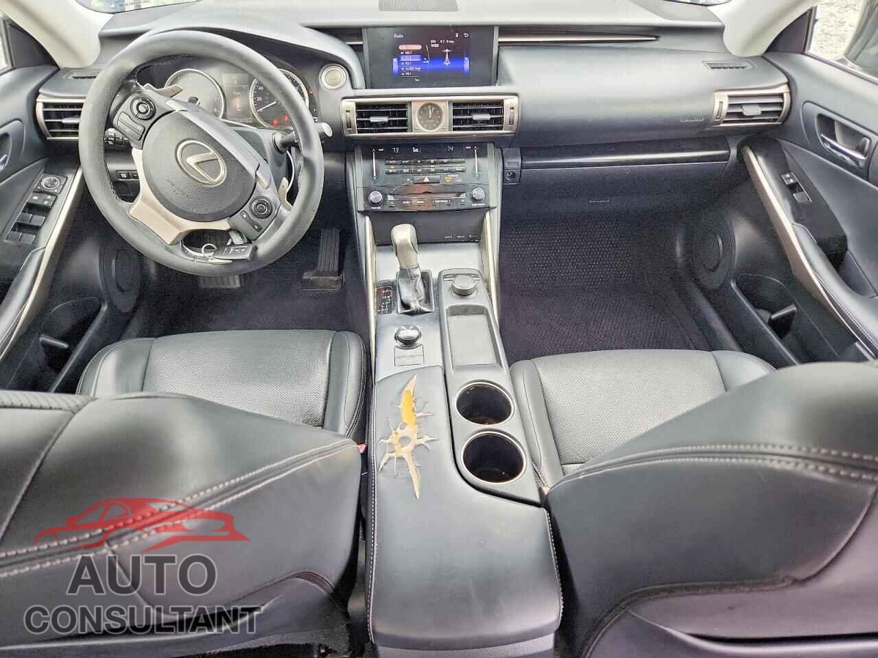 LEXUS IS 2014 - JTHBF1D28E5010230