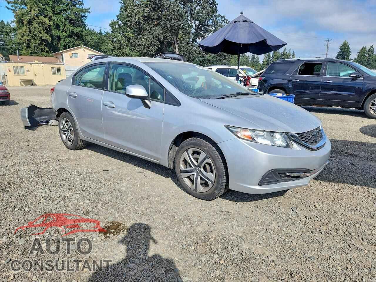 HONDA CIVIC 2013 - 2HGFB2F50DH572109