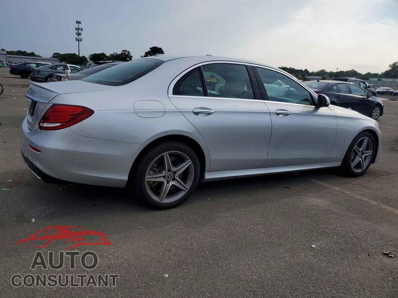 MERCEDES-BENZ E-CLASS 2019 - WDDZF6JB0KA539357